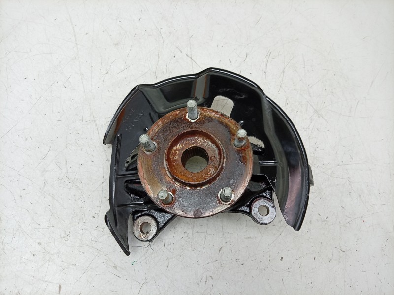 Recambio de mangueta delantera derecha para mazda cx-5 evolution 2wd referencia OEM IAM KB7W33021 KB7W33021 