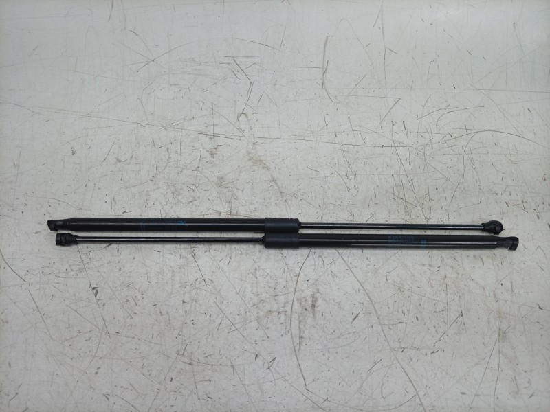 Recambio de amortiguadores maletero / porton para renault 5 e-tech 150 referencia OEM IAM  904510569R 