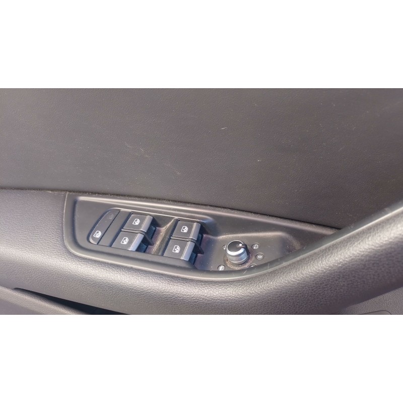 Recambio de mando elevalunas delantero izquierdo para audi a5 sportback (f5a, f5f) 35 tfsi mild hybrid referencia OEM IAM   