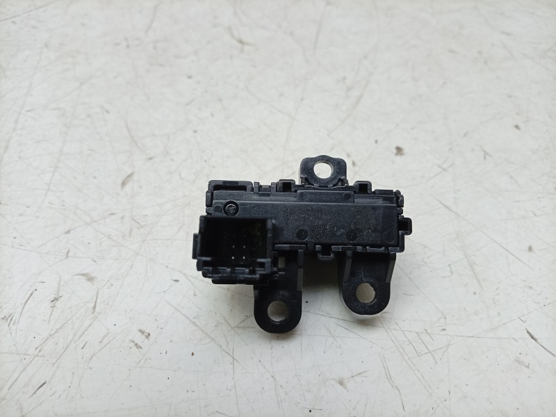 Recambio de warning para maserati ghibli iii (m157) 3.0 s q4 referencia OEM IAM  670071372 