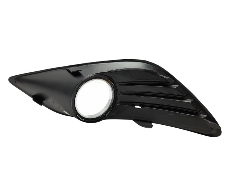 Recambio de rejilla paragolpes derecha para ford focus lim. (cb4) referencia OEM IAM  1528560 107104217/403106E/FD4262143
