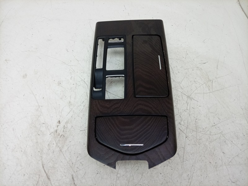 Recambio de moldura para maserati ghibli iii (m157) 3.0 s q4 referencia OEM IAM  670125862 