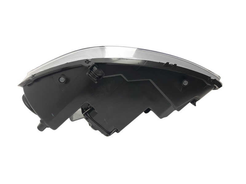 Recambio de faro derecho para seat leon (1p1) referencia OEM IAM  5P1941006E 10121250001/11854362/9020062/ST4244913