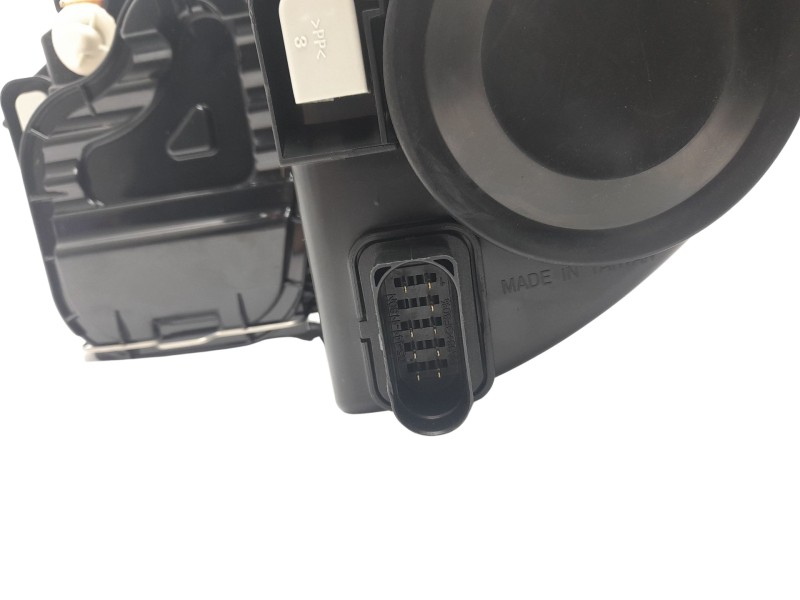 Recambio de faro derecho para seat leon (1p1) referencia OEM IAM  5P1941006E 10121250001/11854362/9020062/ST4244913