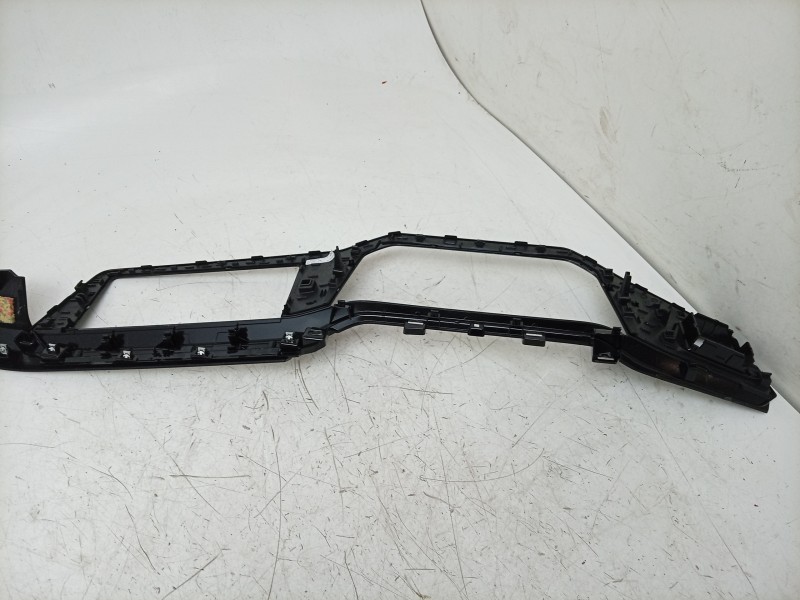 Recambio de moldura para volkswagen golf viii (cd1, da1) 1.0 tsi referencia OEM IAM  5H1857211B 