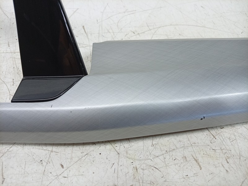 Recambio de moldura para volkswagen golf viii variant (cg5, db5) 2.0 tdi referencia OEM IAM   