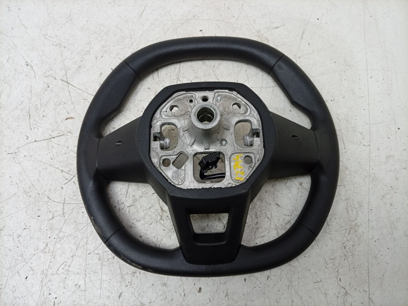 Recambio de volante para dacia spring referencia OEM IAM  484003159R 