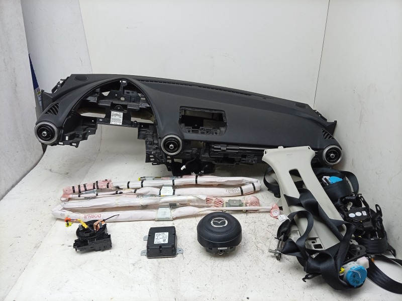 Recambio de kit airbag para mazda 2 hatchback (dl, dj) 1.5 skyactiv-g referencia OEM IAM  DA6C60400D02 