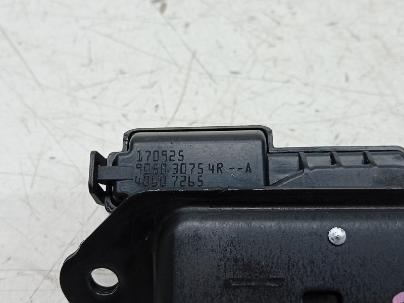 Recambio de cerradura maletero / porton para renault 5 e-tech 150 referencia OEM IAM  905030754R 