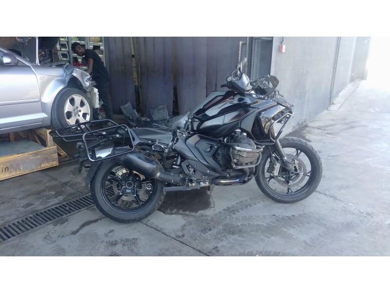 bmw r 1300 gs del año 2023