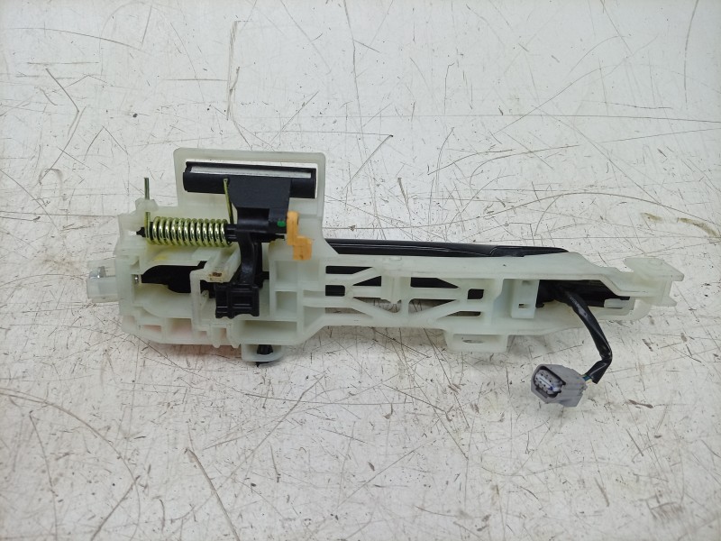 Recambio de maneta exterior delantera izquierda para hyundai inster ax referencia OEM IAM  82661GX000 