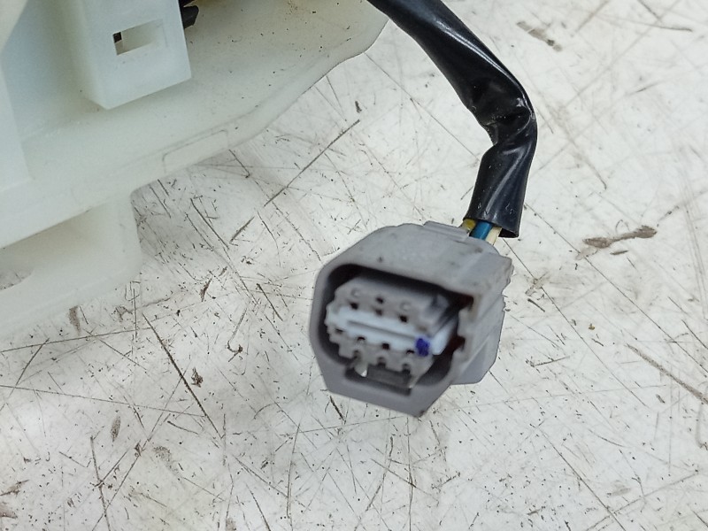 Recambio de maneta exterior delantera izquierda para hyundai inster ax referencia OEM IAM  82661GX000 