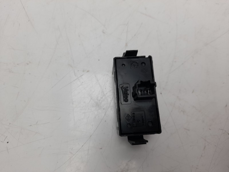 Recambio de warning para dacia dokker 1.5 dci diesel fap cat referencia OEM IAM 252905668R  