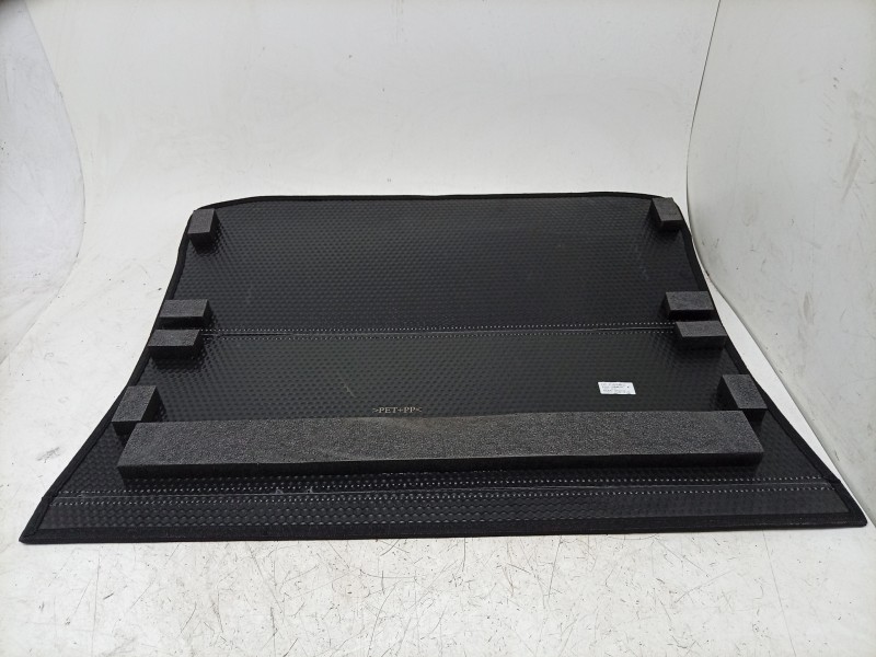 Recambio de alfombra maletero para dacia spring referencia OEM IAM  849043073R 