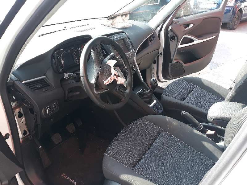 opel zafira tourer del año 2017