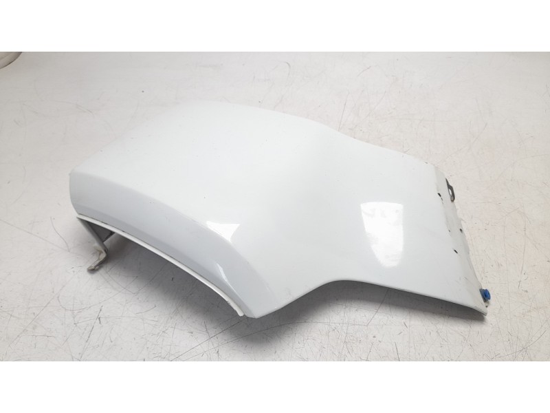 Recambio de puntera paragolpes trasera izquierda para land rover evoque referencia OEM IAM BJ3217927A  