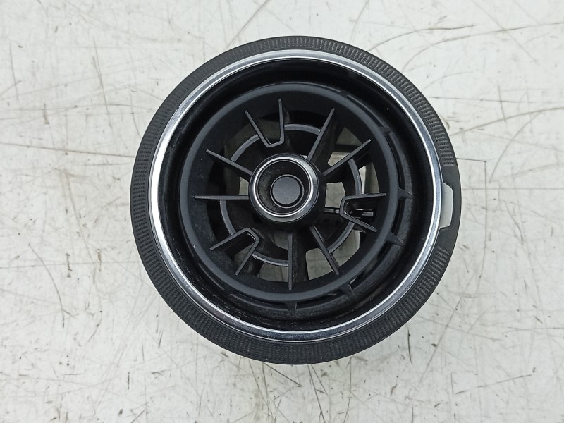 Recambio de rejilla aireadora para audi q2 (gab, gag) 30 tdi referencia OEM IAM  81A820901E 