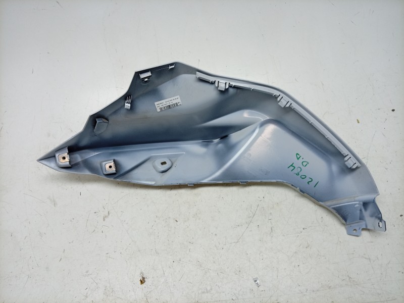 Recambio de moldura para bmw f (801cc - ) f 900 r (4r90) referencia OEM IAM  46638403852 