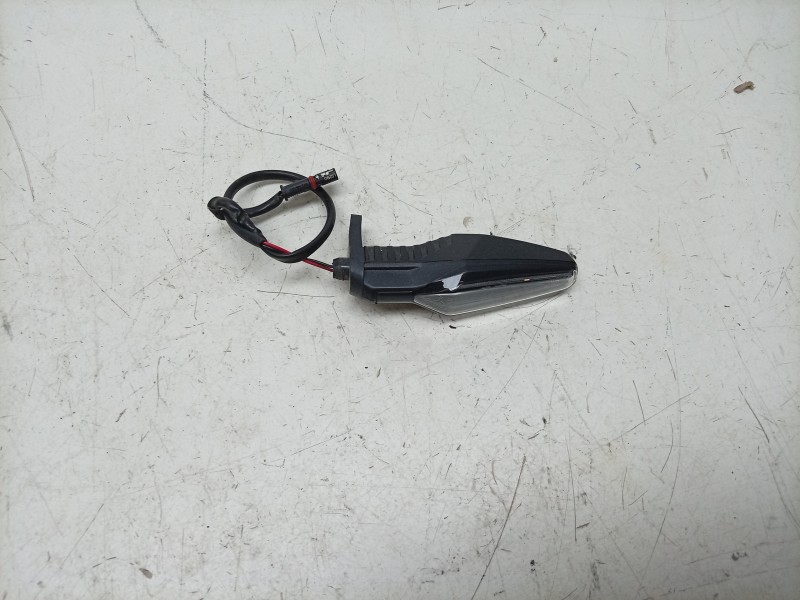 Recambio de piloto delantero derecho para bmw f (801cc - ) f 900 r (4r90) referencia OEM IAM  8557188 