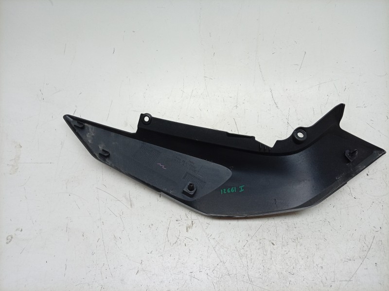 Recambio de moldura para honda xl xl 750 transalp (rd16) referencia OEM IAM  83610MLCD000 