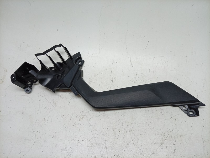 Recambio de moldura para honda xl xl 750 transalp (rd16) referencia OEM IAM  83521MLCD00 