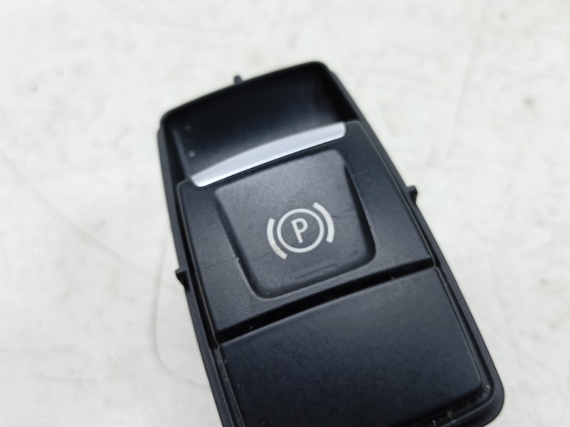 Recambio de palanca freno para bmw x1 (f48) sdrive 18 d referencia OEM IAM 3318000121702001 6822523 EWHBM006