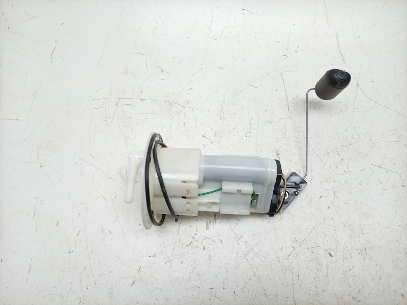 Recambio de bomba combustible para honda xl xl 750 transalp (rd16) referencia OEM IAM  UCT35HU77 