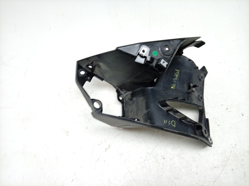 Recambio de moldura para ktm 890 smt referencia OEM IAM  A61008027000 