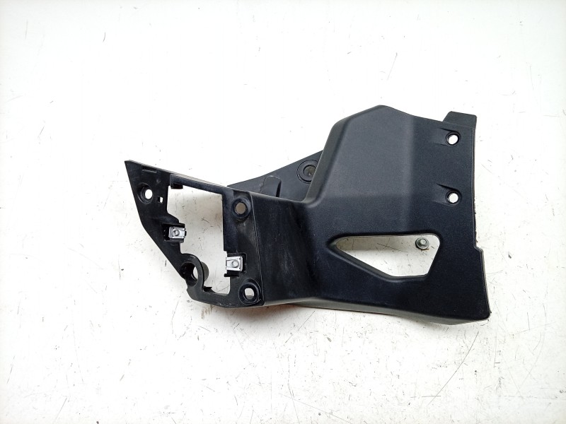 Recambio de moldura para ktm 890 smt referencia OEM IAM  A61008026000 