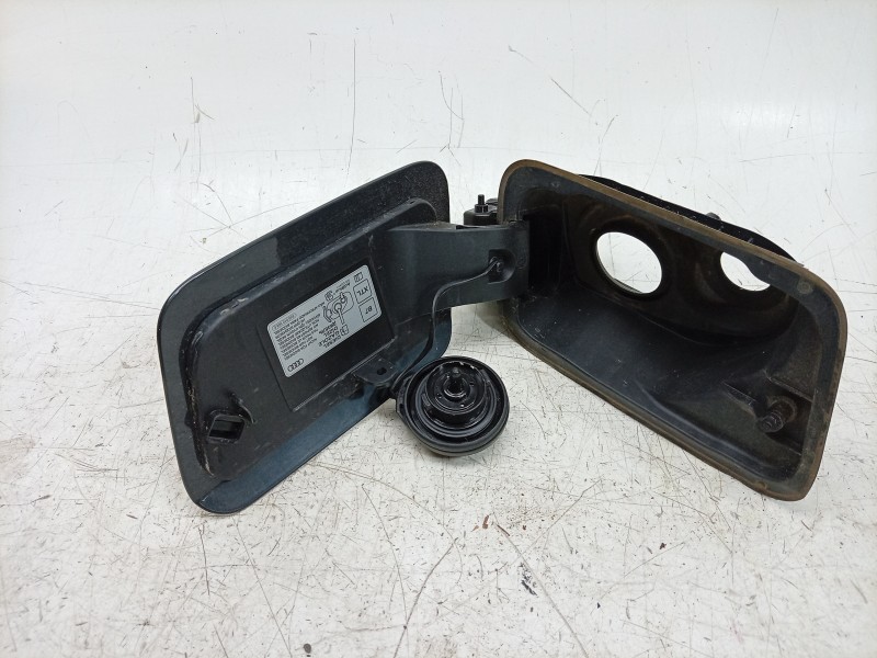 Recambio de tapa exterior combustible para audi q2 (gab, gag) 30 tdi referencia OEM IAM 8V0010508E 81A809907 