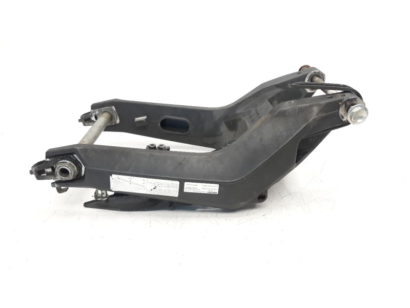Recambio de puente trasero para ducati scrambler referencia OEM IAM 37031941A  