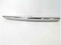 Recambio de molduras delanteras para kia sportage emotion 4x4 referencia OEM IAM 865823U000 108551617 KI0241247