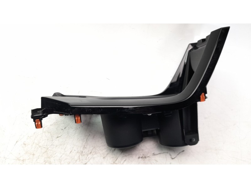 Recambio de moldura para toyota corolla (e21) referencia OEM IAM 5562002320  