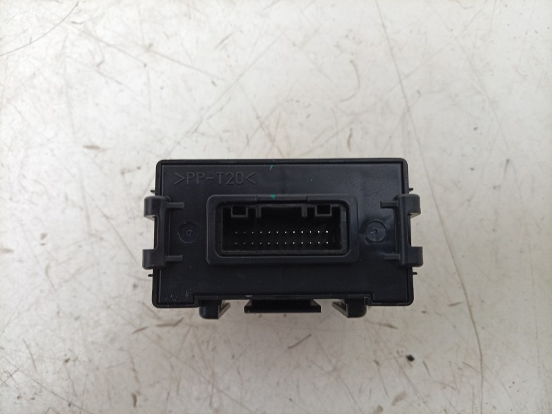 Recambio de modulo electronico para dacia spring referencia OEM IAM  285T35415R 