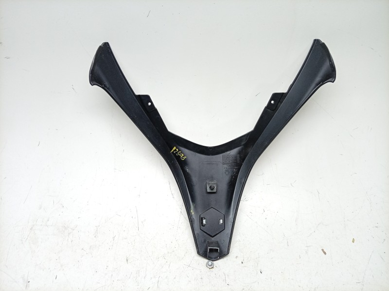 Recambio de moldura para piaggio mp3 mp3 300 hpe (td2, ta2) referencia OEM IAM  1B006001 