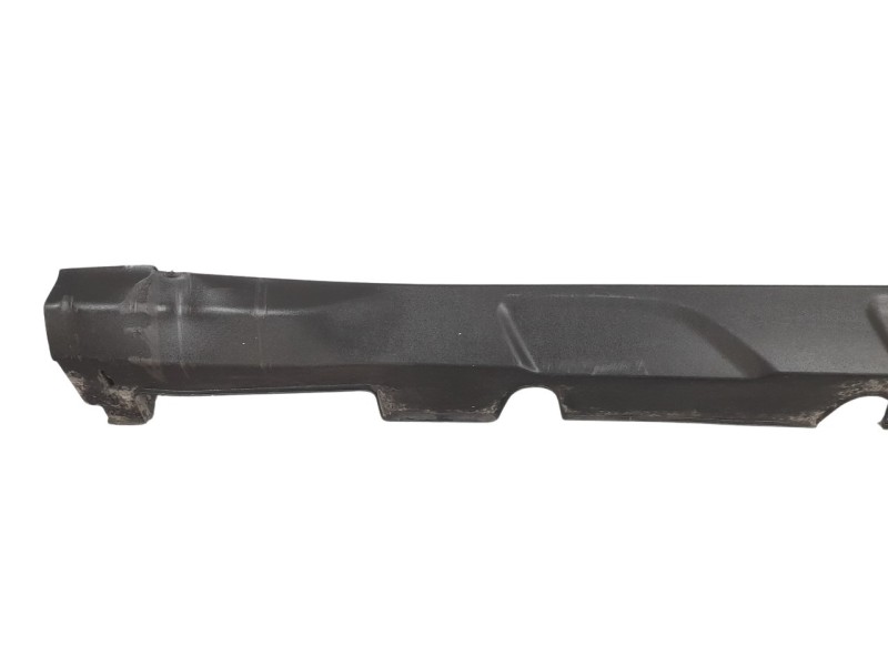 Recambio de estribos laterales para hyundai kona 1.0 tgdi cat referencia OEM IAM 87751J9000  