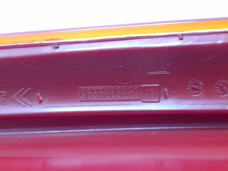 Recambio de piloto trasero izquierdo para citroën c4 i (lc_) 1.4 16v referencia OEM IAM  9655863880 