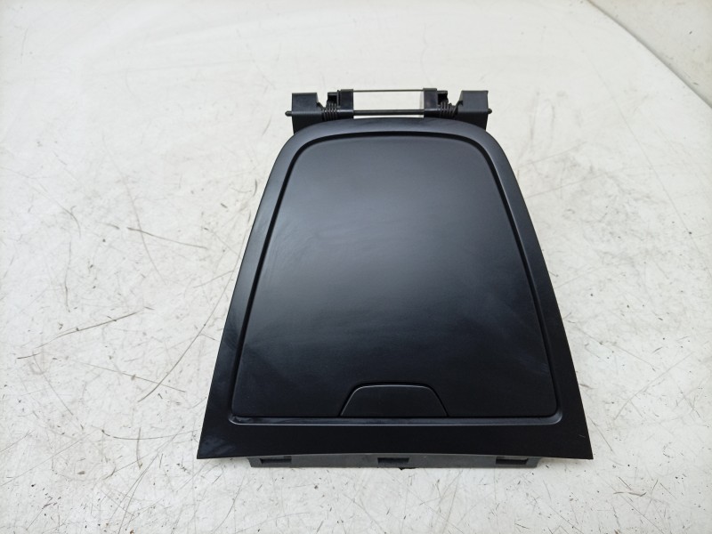 Recambio de guantera para renault captur i (j5_, h5_) 0.9 tce 90 referencia OEM IAM  685106065R 