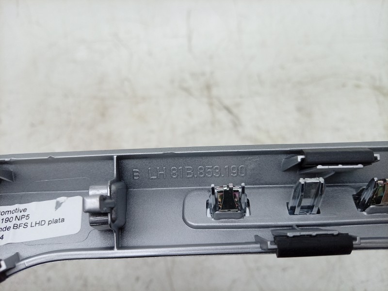 Recambio de moldura para audi q2 (gab, gag) 30 tdi referencia OEM IAM  81B853190 
