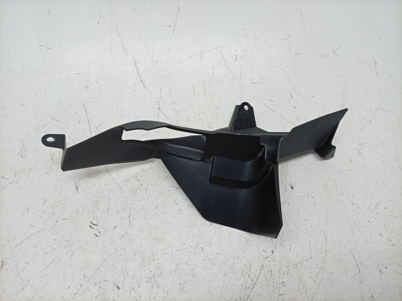 Recambio de moldura para honda nt1100 referencia OEM IAM  64331MLFE80 