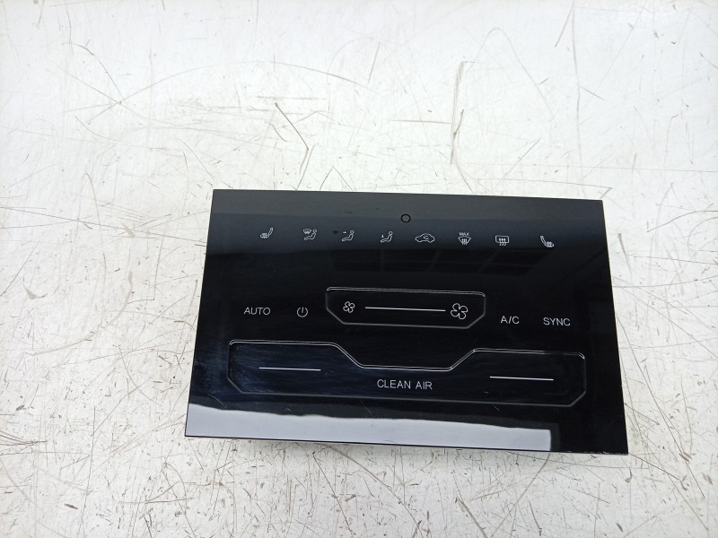 Recambio de mando climatizador para ebro s400 hybrid referencia OEM IAM  301002690AA 