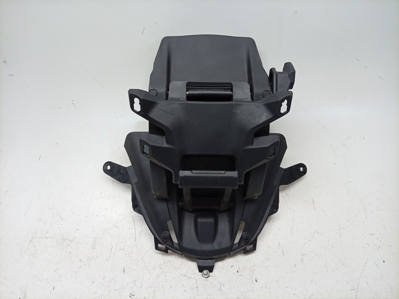 Recambio de moldura para honda nt1100 referencia OEM IAM  64750MLFE80 