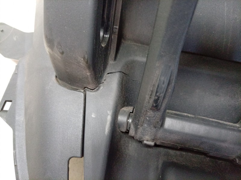 Recambio de moldura para honda nt1100 referencia OEM IAM  64750MLFE80 