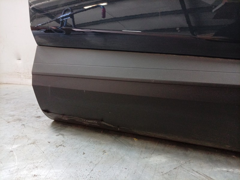 Recambio de puerta delantera derecha para renault captur ii (hf_) tce 90 (hfm6) referencia OEM IAM  801000210R 
