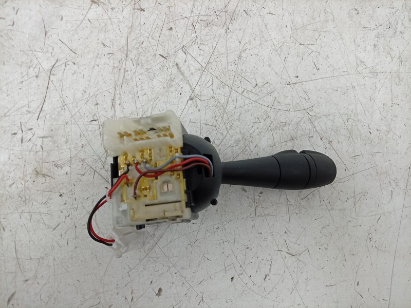 Recambio de mando luces para renault captur i (j5_, h5_) 0.9 tce 90 referencia OEM IAM  255676085R 