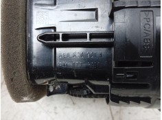 Recambio de rejilla aireadora para audi a3 sportback (8va) attraction referencia OEM IAM  8V0820901A  2