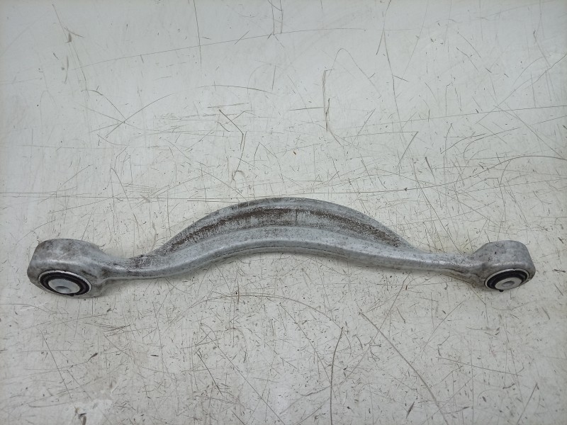 Recambio de brazo suspension superior trasero derecho para porsche cayenne coupe (9yb) e-hybrid referencia OEM IAM  4M0501531 