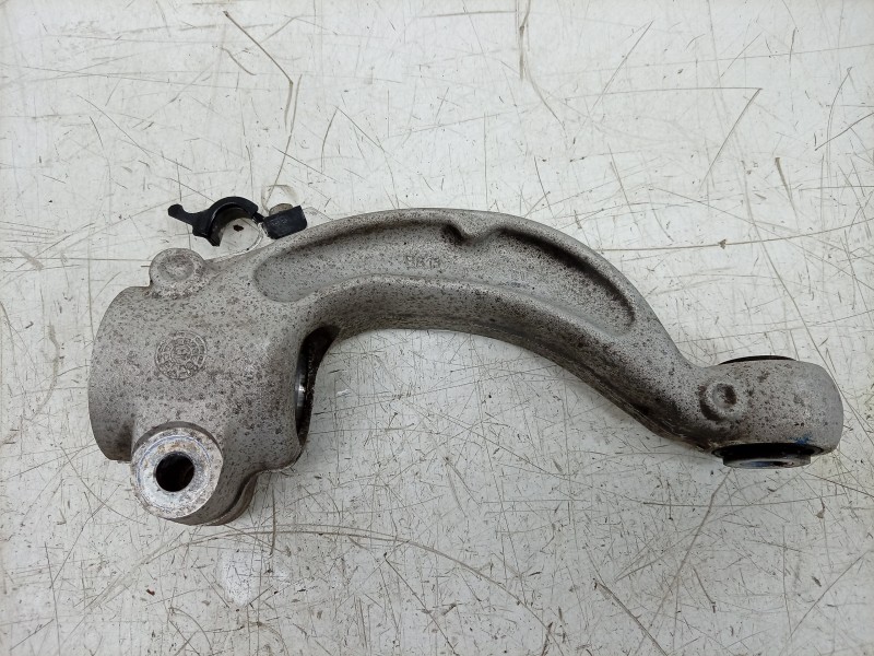 Recambio de soporte amortiguador para maserati ghibli iii (m157) 3.0 s q4 referencia OEM IAM  065138800 