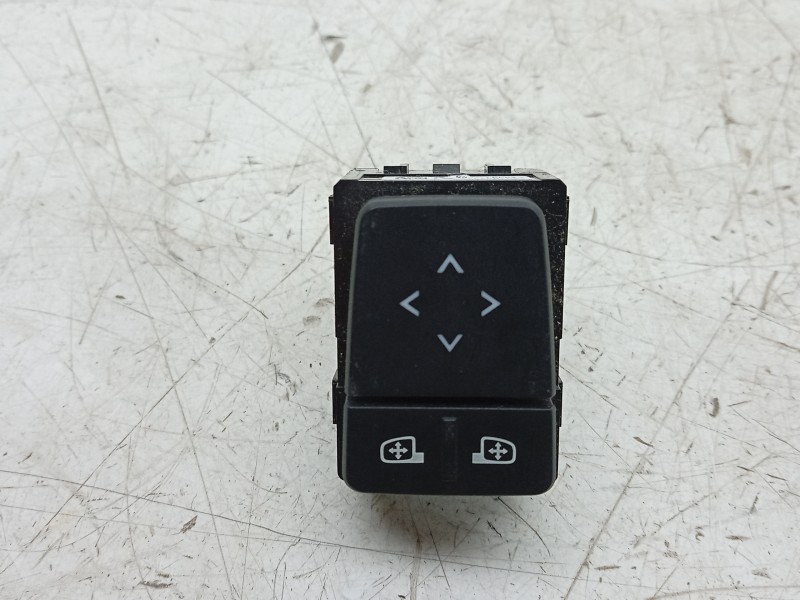 Recambio de mando retrovisor para dacia sandero iii 1.0 tce 90 referencia OEM IAM  255703737R 