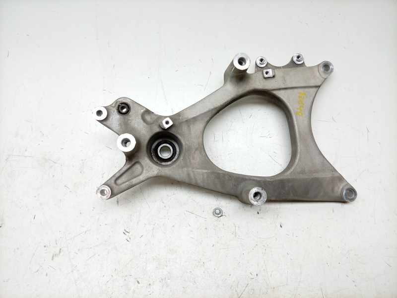 Recambio de basculante para honda pcx pcx 125 (jk05) referencia OEM IAM  52100K1YD10 